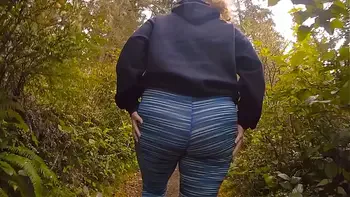 Big juicy ass teasing and fucked in the woods
