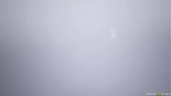 Ganging Up On The Secretary - Angel Youngs, Jenna Starr / Brazzers  / stream full from www.brazzers.promo/gan