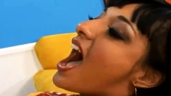 Loona Lux fickt hart mit verrücktem Fußfetisch