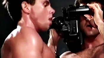 Lauren Brice bläst und lässt sich missionar lecken