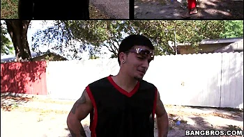 Blonde Carter Cruise fickt mit Gesichtsspritze