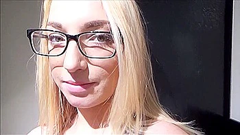 Le précieux beau-frère de Zoe Parker la baise en fantasme