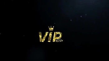 Beijos lésbicos com mijadas de MILFs tchecas