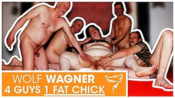 Quarentona alemã fodida em gangbang com swing