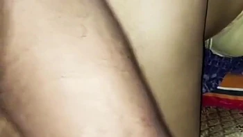 Iram Bhabhi fodida forte no quarto