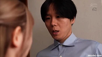 Cocu observe une baise anale