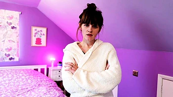 MILF ruiva Bettie Bondage fodendo pesado em família