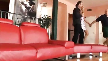 Swingers follan a las esposas con las corridas de mamá