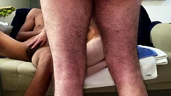 Pau preto enorme fode esposa amadora em DP e ménage com peituda