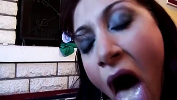 Кристиан Клей и брюнетка двойным трахом от мужиков с большими членами