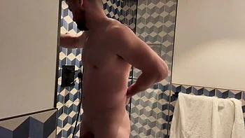 Behind The Scenes Porn: Tall Redhead MILF Pixie Pink Fucks Andres Acosta in Hotel Shower