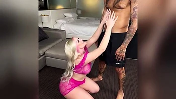 Trixi Brooks POV: bunda grande Pawg molhada pro pau