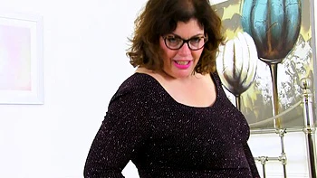 BBW vintage do Reino Unido perde o controle da luxúria