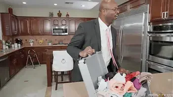 Is That Cum In Your Panties?! - Maya Farrell, Mz Dani / Brazzers  / stream full from www.brazzers.promo/that