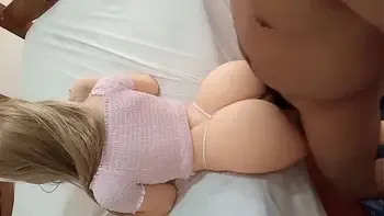 Colombian girl with a nice ass agrees to fuck on the edge of the bed