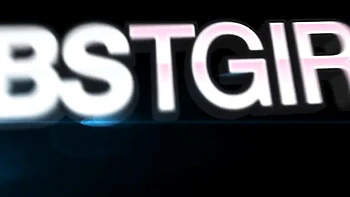 Худая тайская красавица Белл мастурбирует анально с пробкой