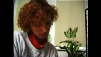 Kleine Brünette Nutte wird beim Amateur-Casting hart gefickt