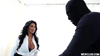 Raven Hart - Housewives Demolition