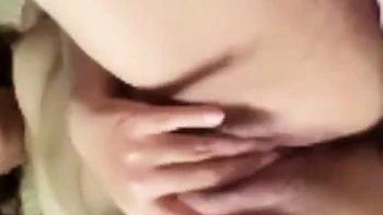 Schatz, masturbier mit mir, fühlt sich verdammt geil an