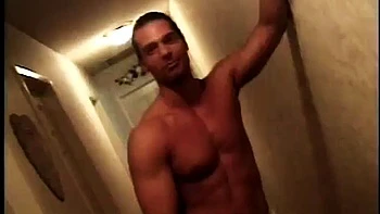 Fujiko Kano, grosse chatte asiatique, chevauche et suce