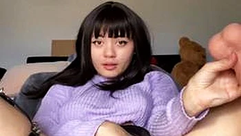 Camgirl monta a lo vaquero, mamada amateur hardcore