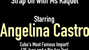 Angelina, bbw latina con culazo y tetas de silicona, se folla duro