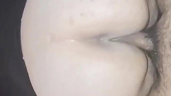 Моя соседка с огромной попой трахается