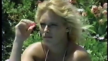 Trío vintage: vaquera y perrito