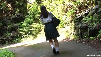 Esposa cornuda engaña y se folla