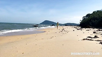 Long-legged Redhead Sakura Hell Pisses Outdoors