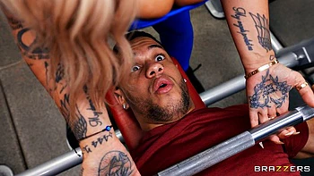 Curvy Gym Babes Fuck and Suck Publicly