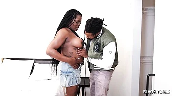 Yaya's Black Tgirl Gets Fucked Bareback