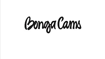 Mom toys her pussy with dildo in deep penetration live