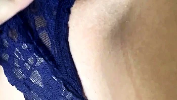 Solo Girls Masturbate to Orgasm