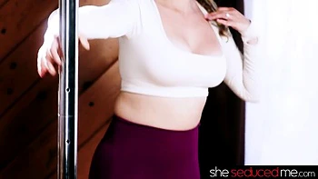 Isabella Nice's Wet Lesbian Lingerie Fuck