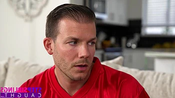 Belgian Babe Aria Valencia in Stockings