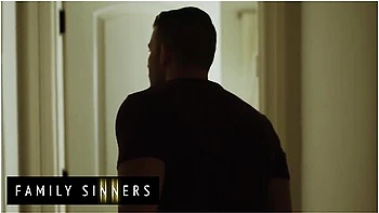 Rachael Cavalli’s Hot Step MILF Fucked Hard with Big Dick