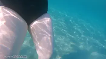 Underwater Footjob Sex & Nipple Squeezing POV at Public Beach - Big Natural Tits PAWG BBW Wife Being Kinky on Vacation - Best Amateur Porn Couple