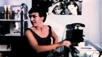 Lesbian Salon