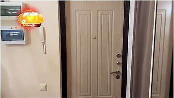 I Mixed Up The Floors And Accidentally Went Into The Wrong Apartment