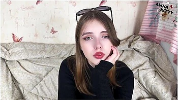 Boyfriend Dumped Me Stepsis Sobbed, Then Stripped: Comfort Me With Your Dick, Please