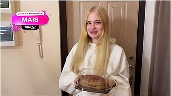 I Mixed Up The Floors And Accidentally Went Into The Wrong Apartment