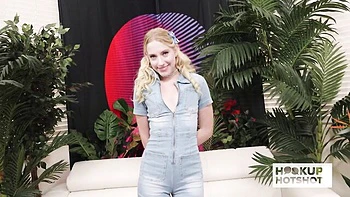 Bouncy Bryan and Kallie's cum on face smut