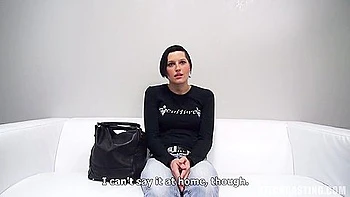 Sweet Amateur Gives Head And Screws At Casting