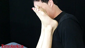 Libidinous Eric John and Eva Yi - bound ankles clip - ErotiqueShoeSex