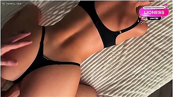 I Wanted My Stepmom To Appreciate My Cock, And She Gave Me My First Sexual Experience